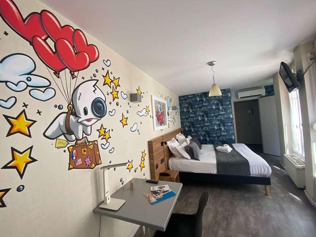 ホテル オテル ド パリ リヨン 部屋 写真